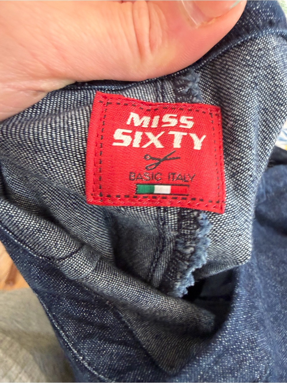 RARE Miss Sixty Jean capri with beaded fridge bottoms - Picture 7 of 14